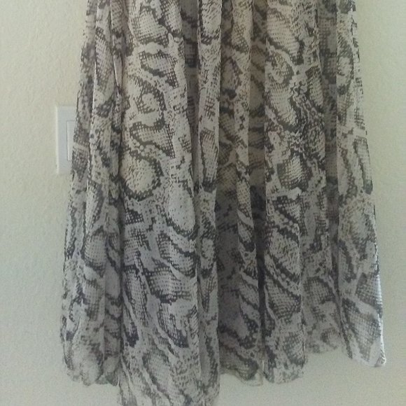 ChicWish Snake Printed Asymmetric Chiffon Maxi Skirt - Picture 2 of 7